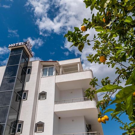 Hotel Artur2 사밀 외부 사진